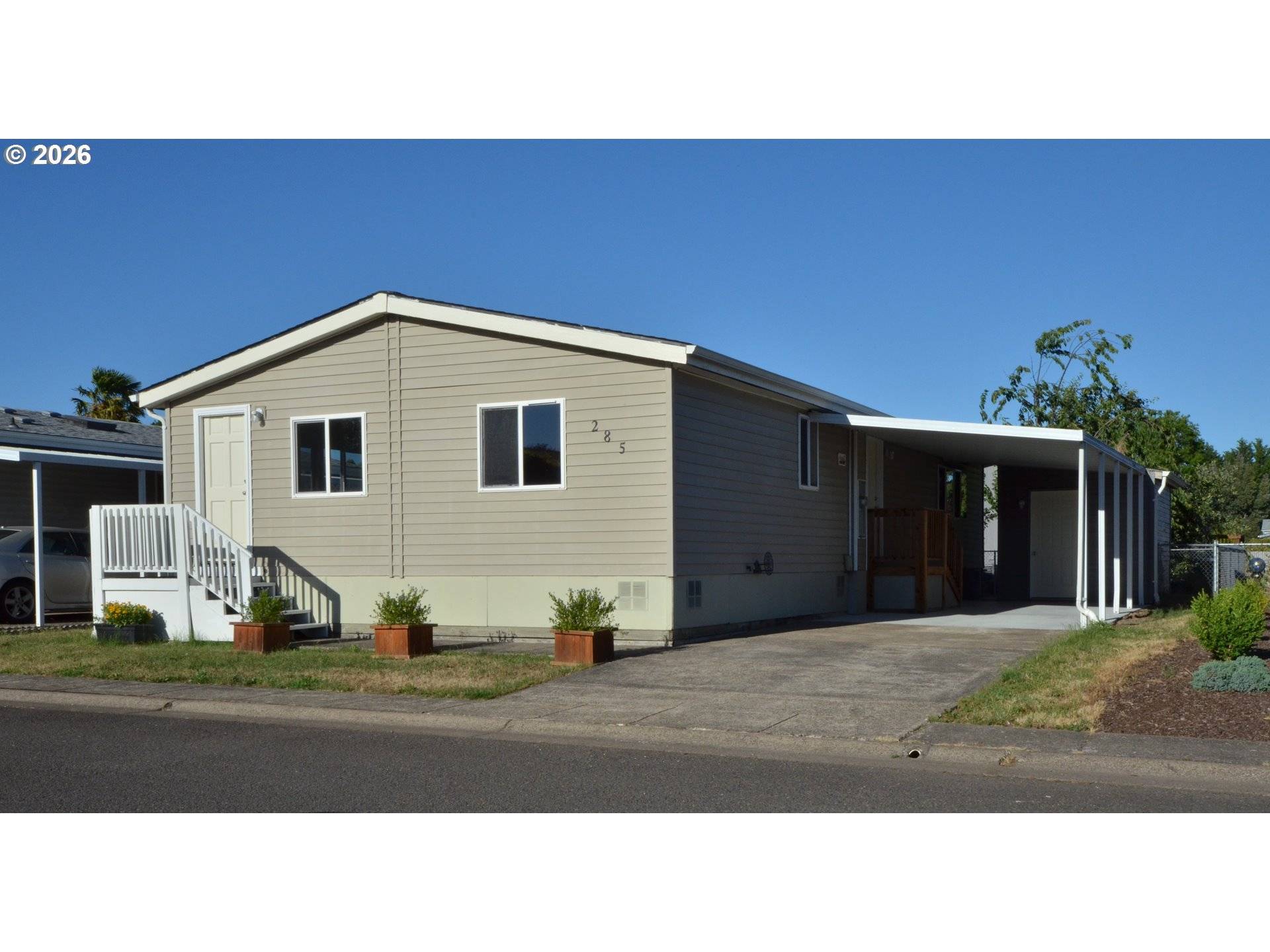 1699 N TERRY ST #285, Eugene, OR 97402
