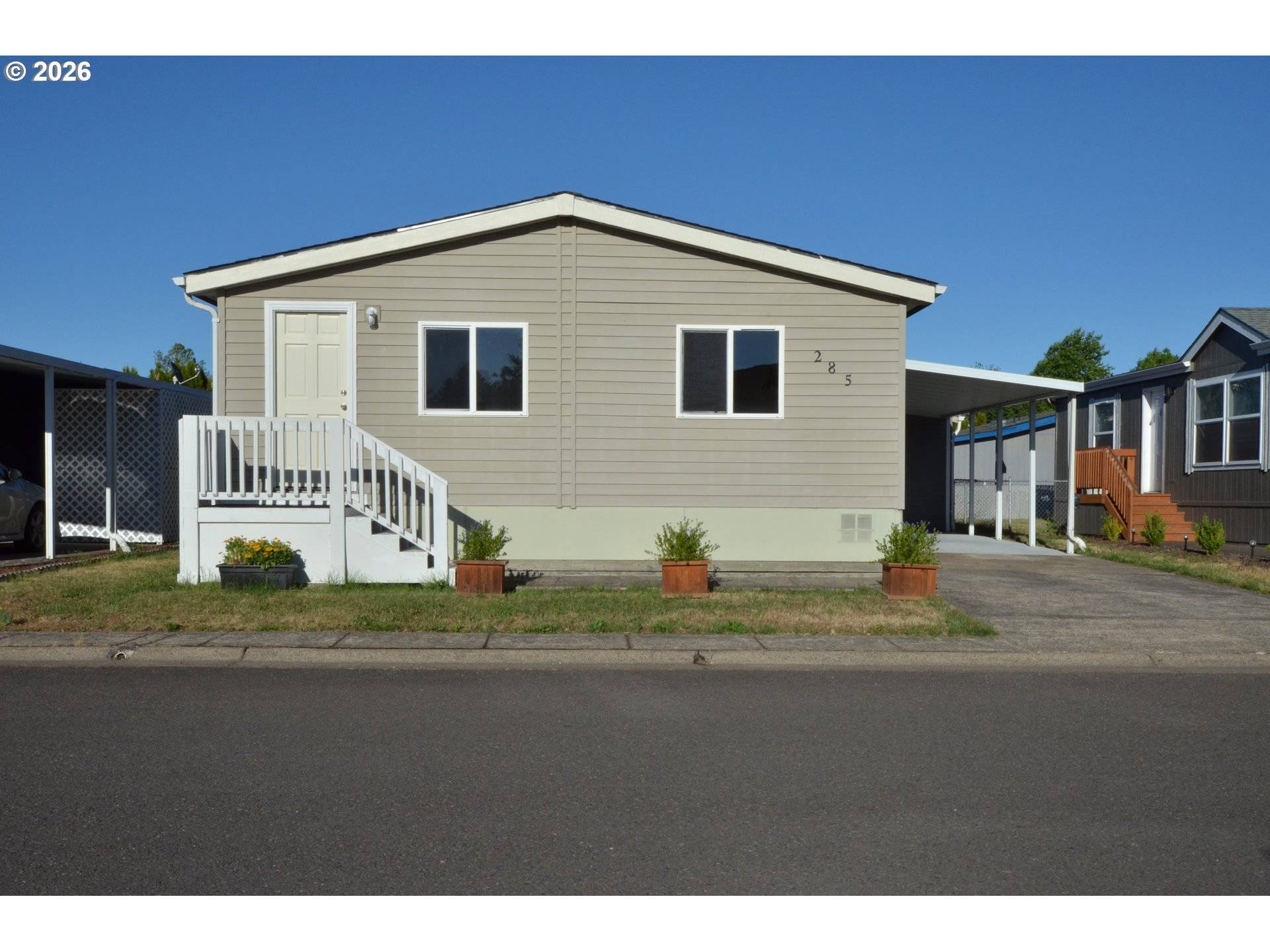 1699 N TERRY ST #285, Eugene, OR 97402