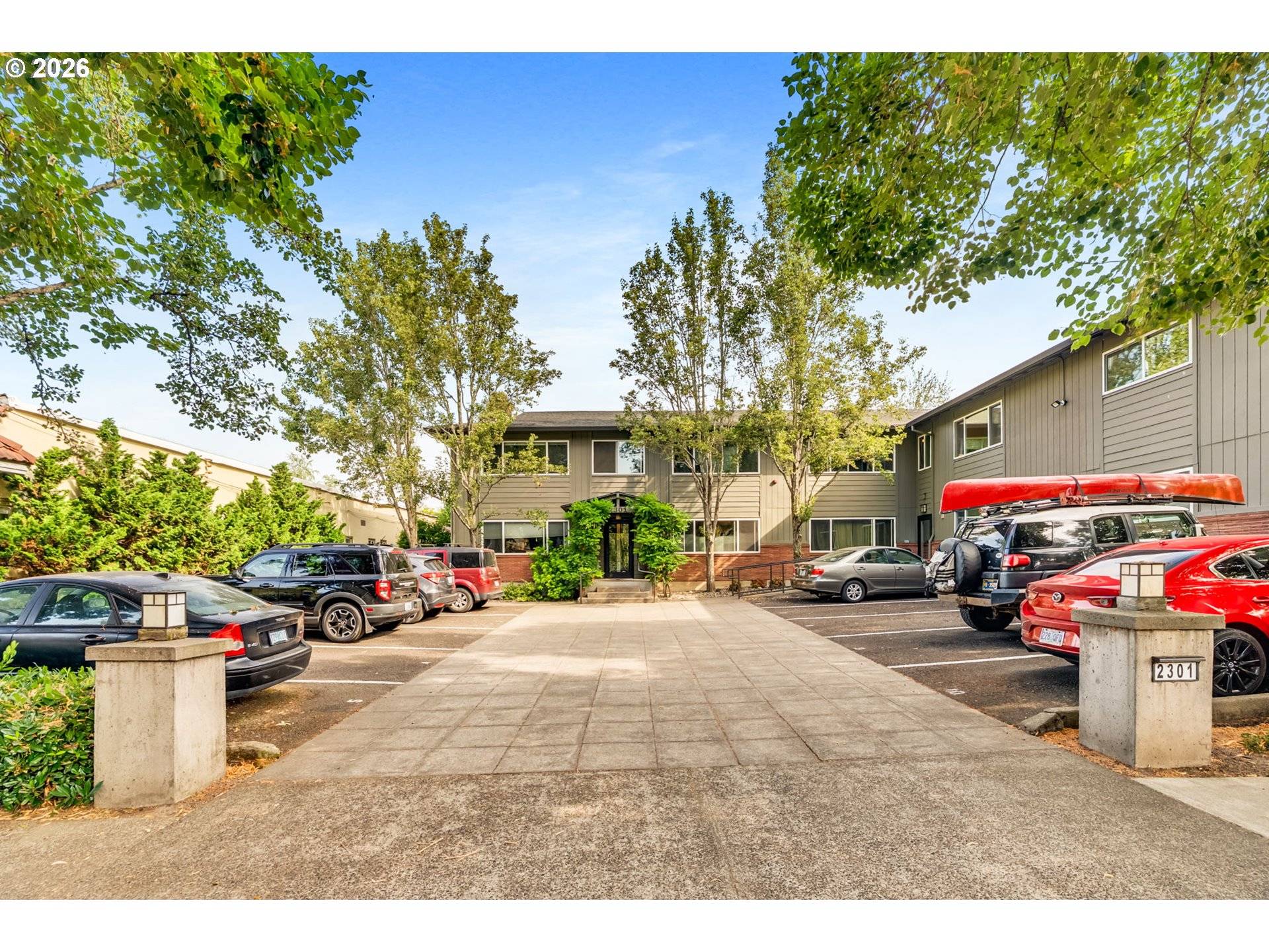 2301 SE CARUTHERS ST #10, Portland, OR 97214