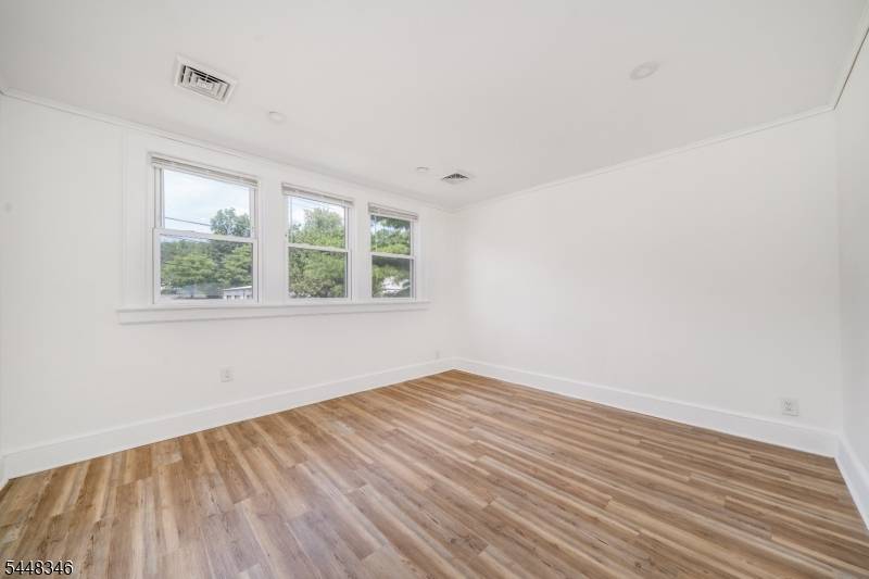 57 River Rd #2, Chatham Boro, NJ 07928