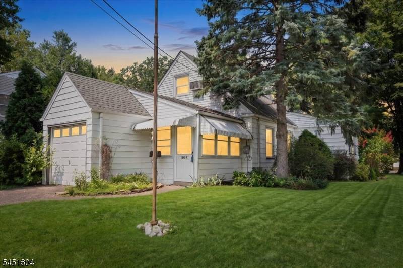 1014 Raritan Rd, Cranford Twp., NJ 07016