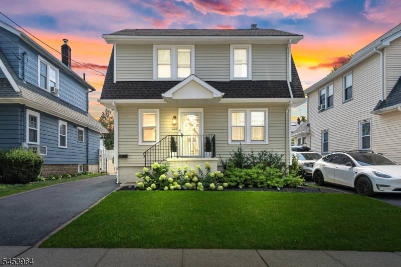 129 Demarest Ave, Bloomfield Twp., NJ 07003