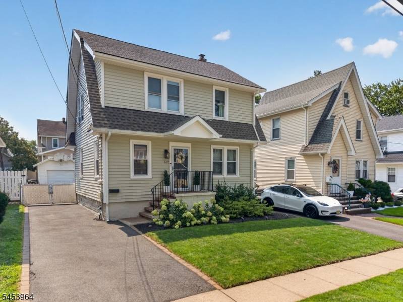 129 Demarest Ave, Bloomfield Twp., NJ 07003