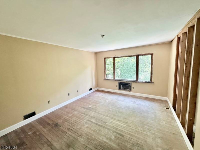 69 Cranberry Ledge Rd, Byram Twp., NJ 07821
