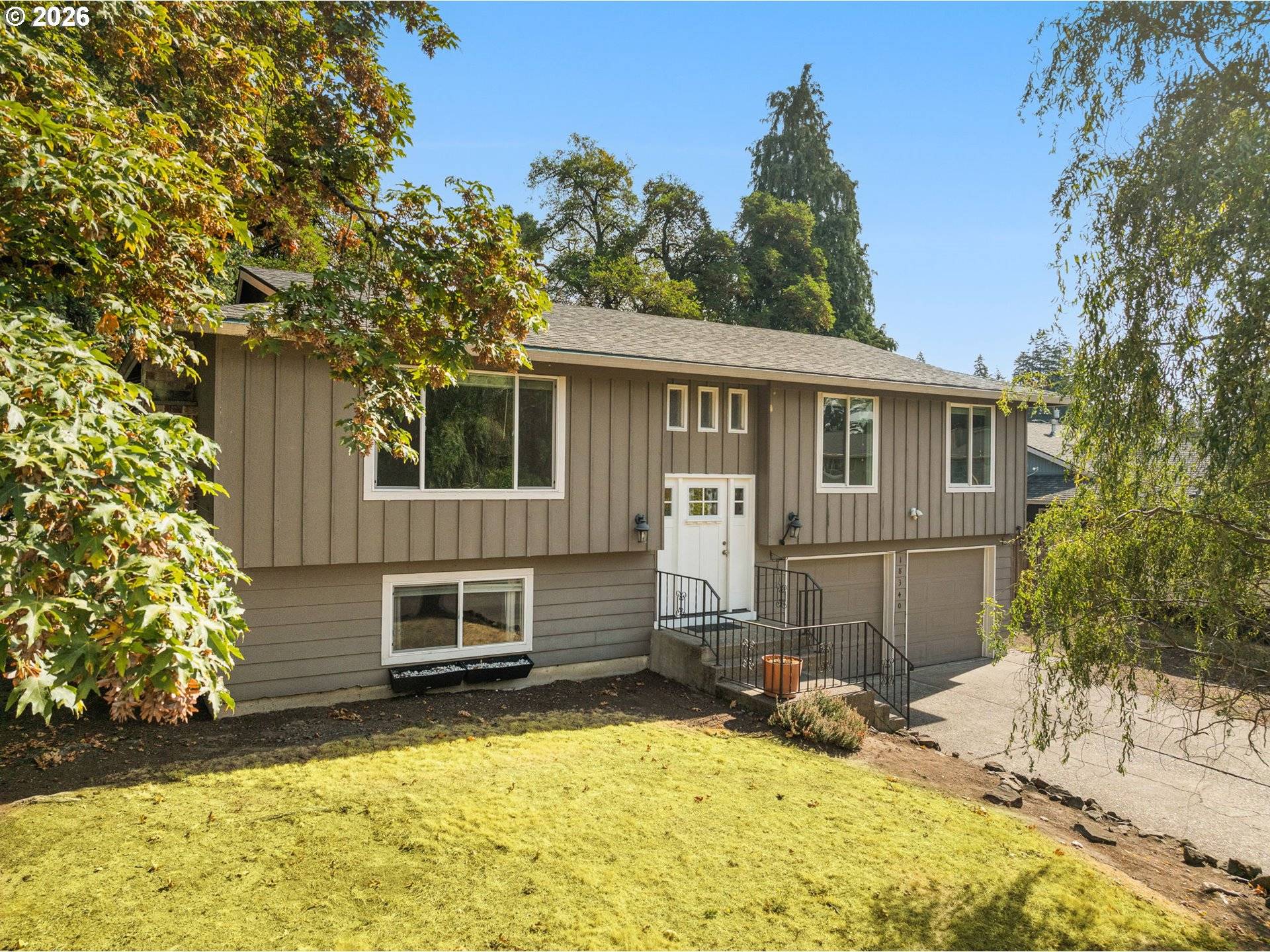 18340 CHRIS CT, Gladstone, OR 97027