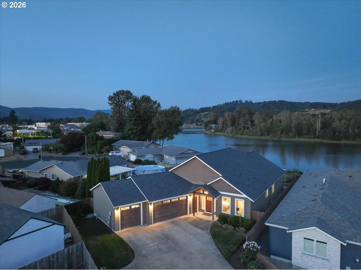 450 LILAC LN, Woodland, WA 98674