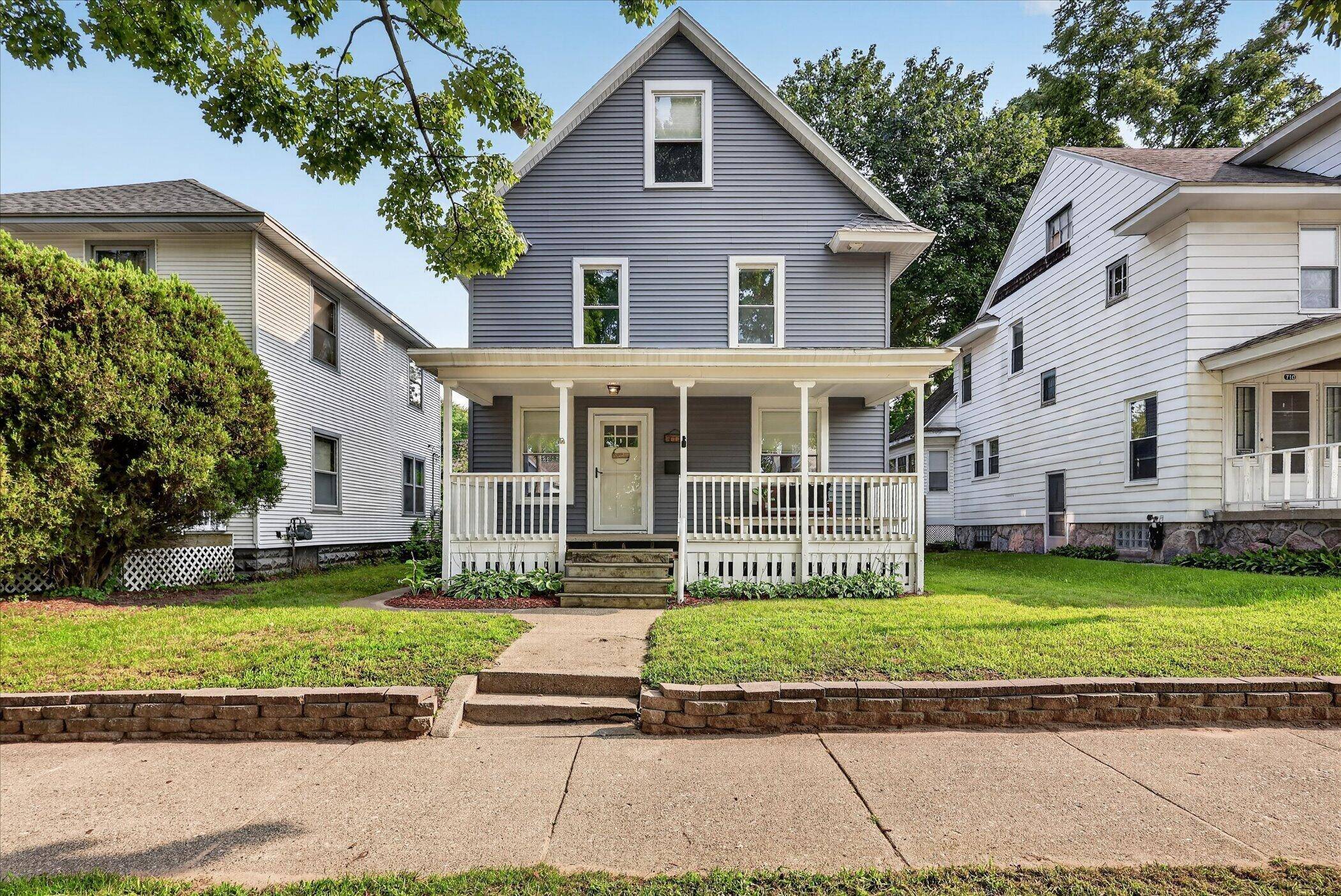 712 Innes ST NE, City Of Grand Rapids, MI 49503
