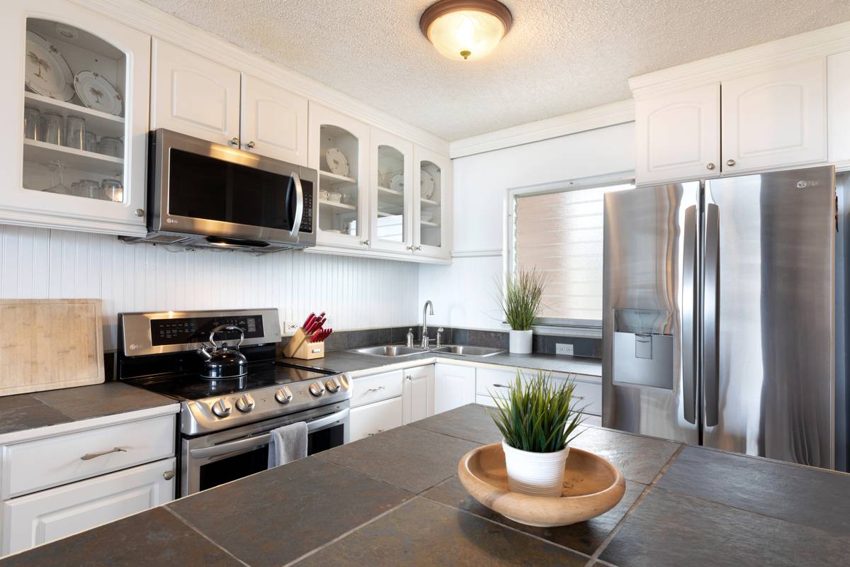 75-5766 KUAKINI HIGHWAY #609, Kailua Kona, HI 96740