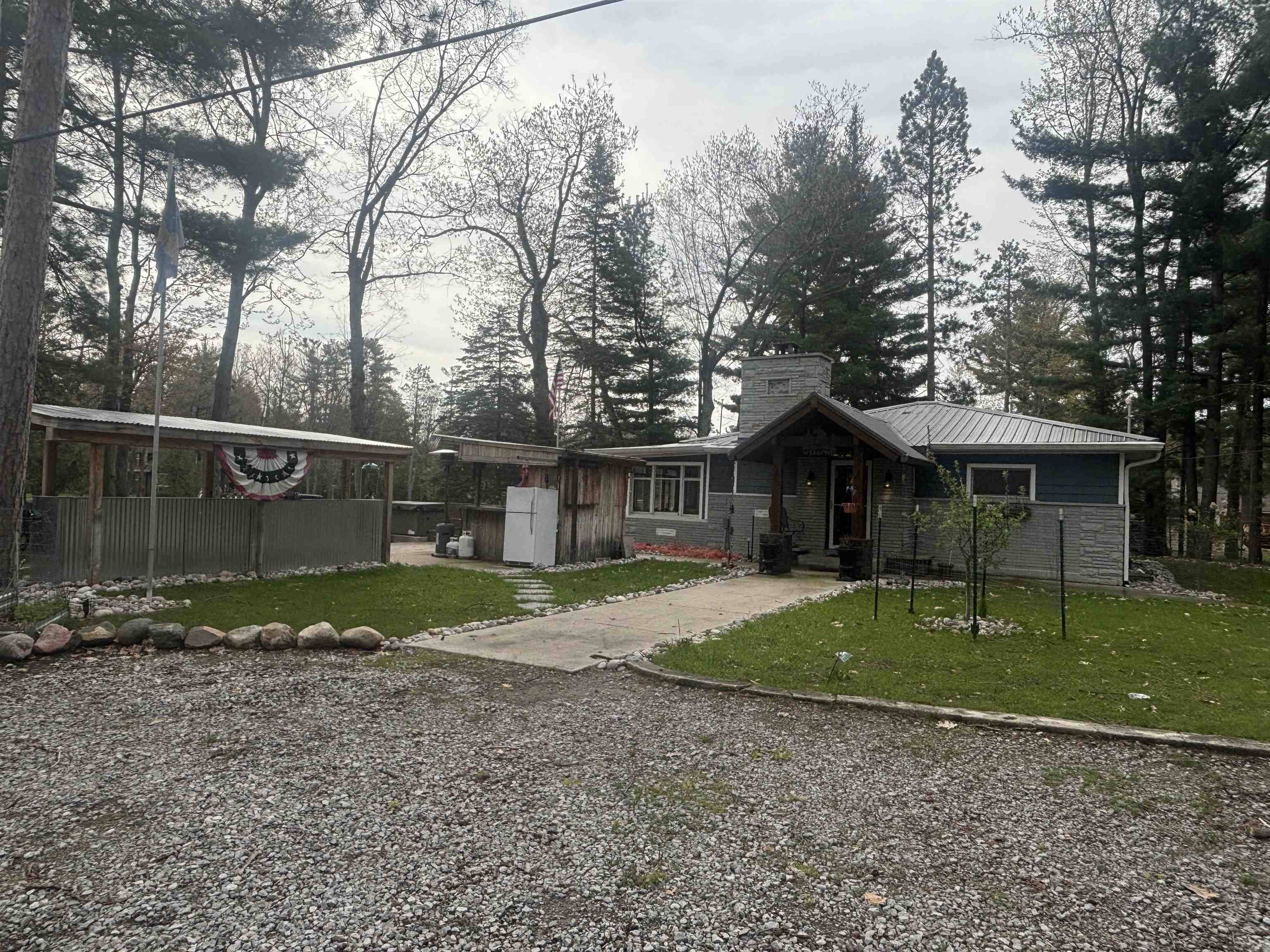 14221 Torch River RD, Milton Twp, MI 49676