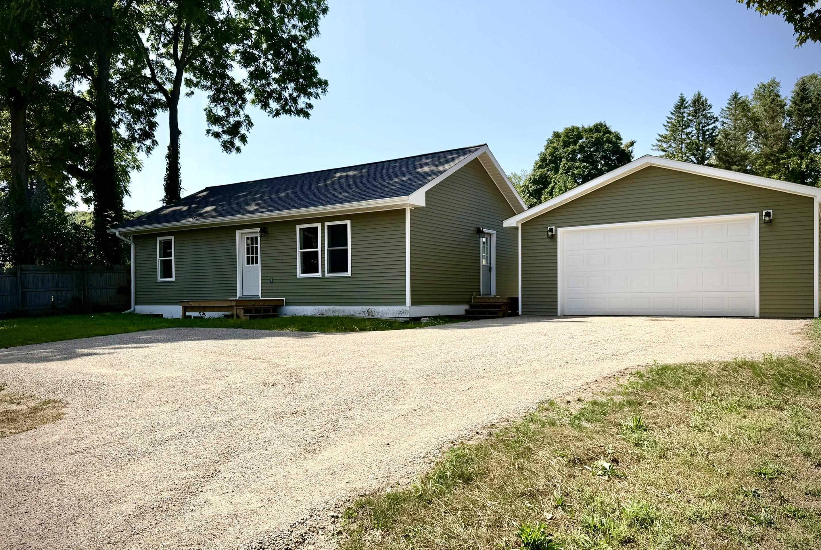 2183 Howard ST, Central Lake Twp, MI 49622