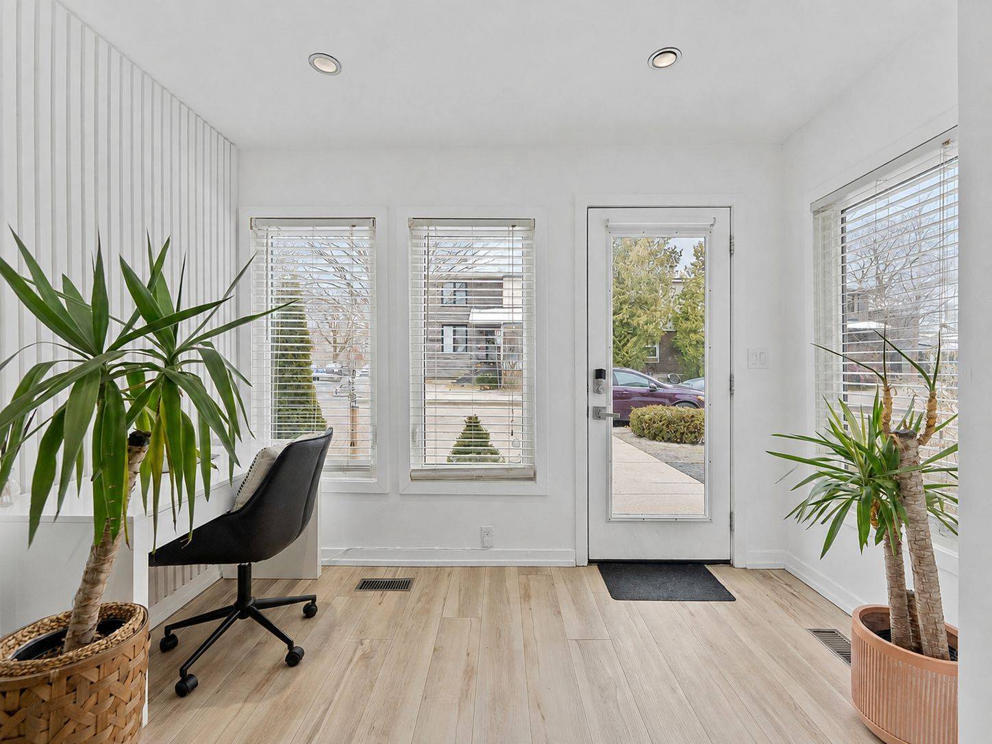 28 Minto ST, Toronto E01, ON M4L 1B6