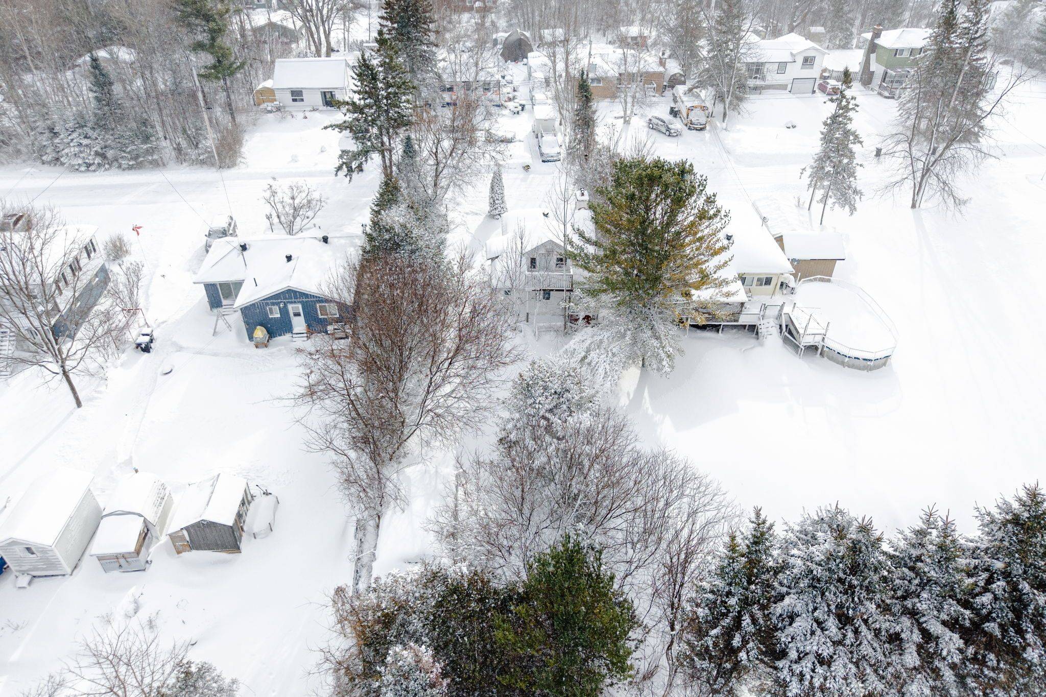 250 Kingfisher AVE, Tay, ON L0K 1R0