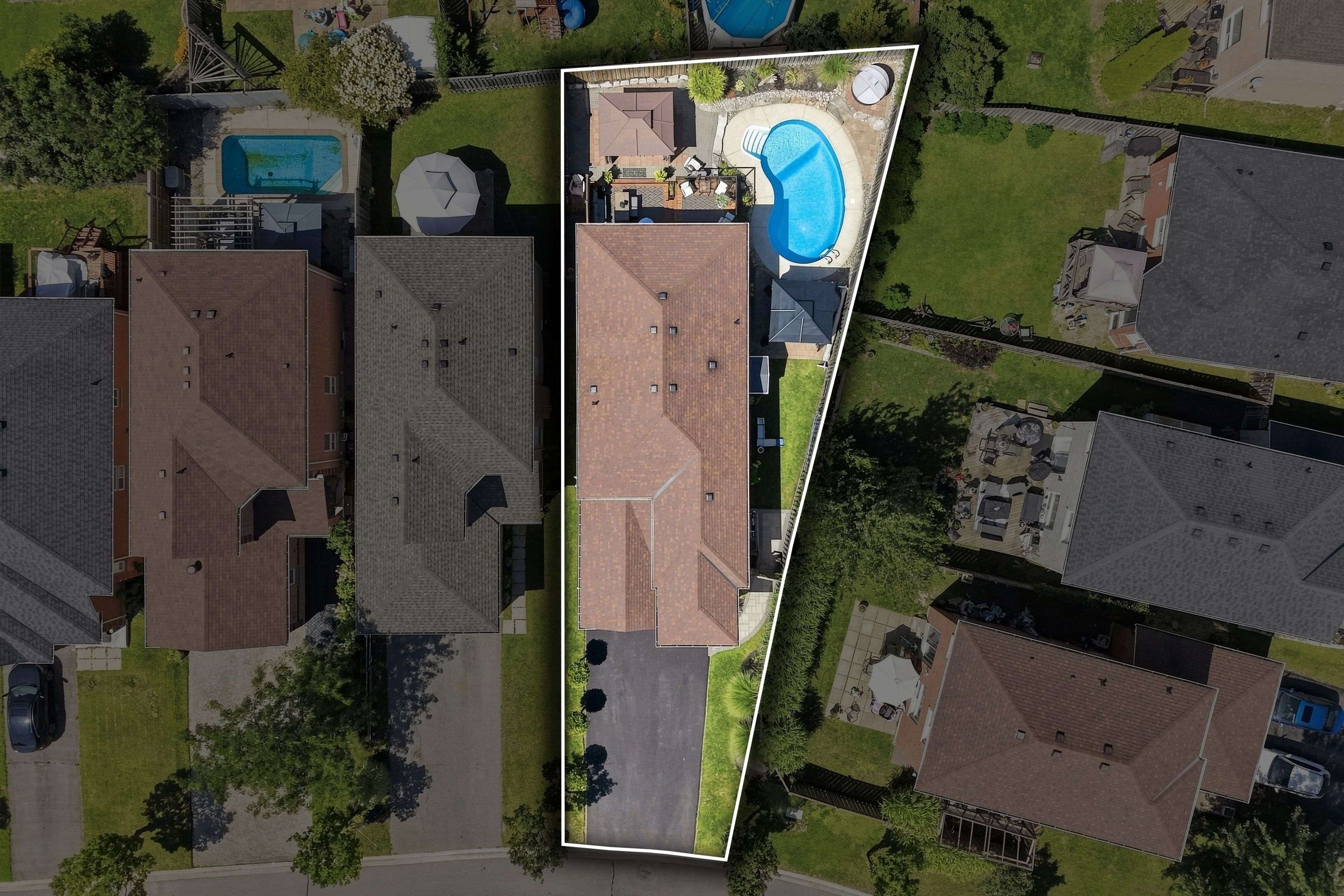 4 Lister DR, Barrie, ON L4N 0L5