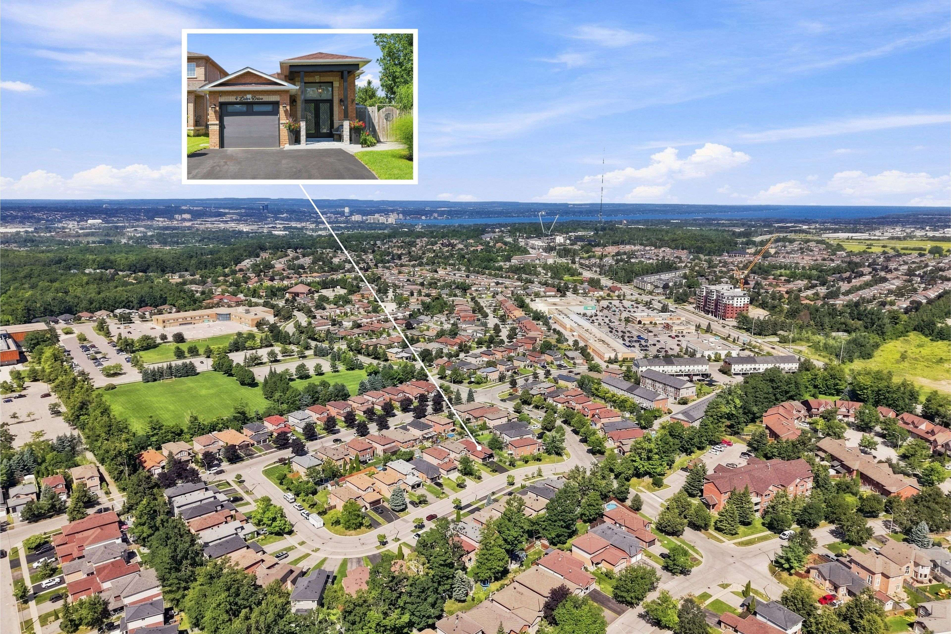 4 Lister DR, Barrie, ON L4N 0L5
