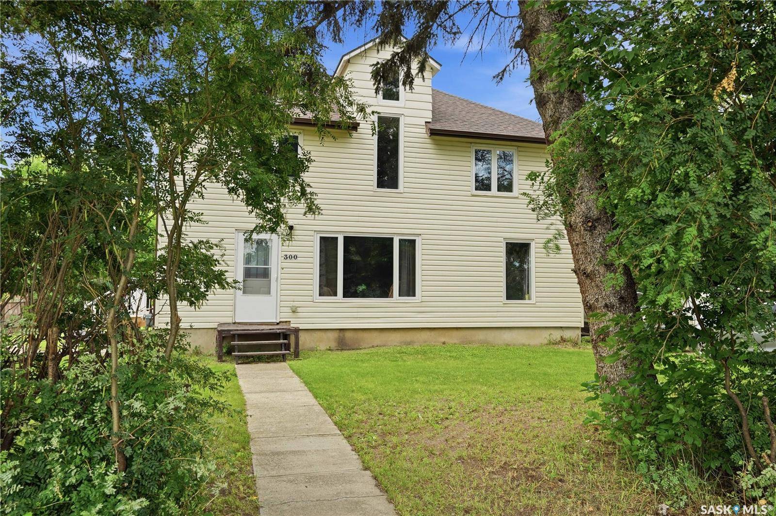 300 Main STREET, Dysart, SK S0G 1H0