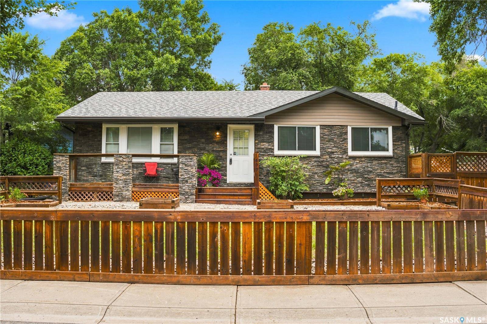 1409 Shannon ROAD, Regina, SK S4S 5L4