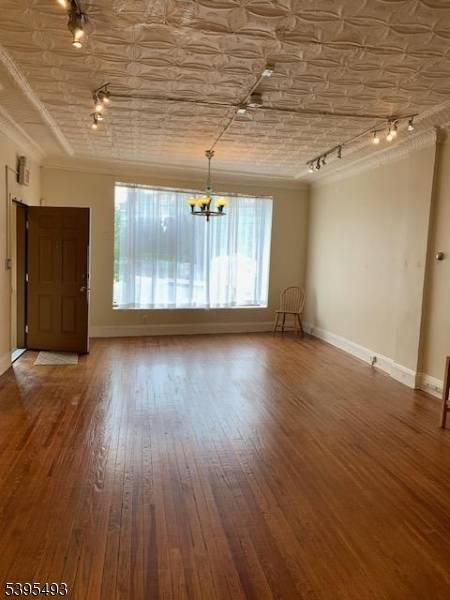 41 Glenridge Ave, Montclair Twp., NJ 07042