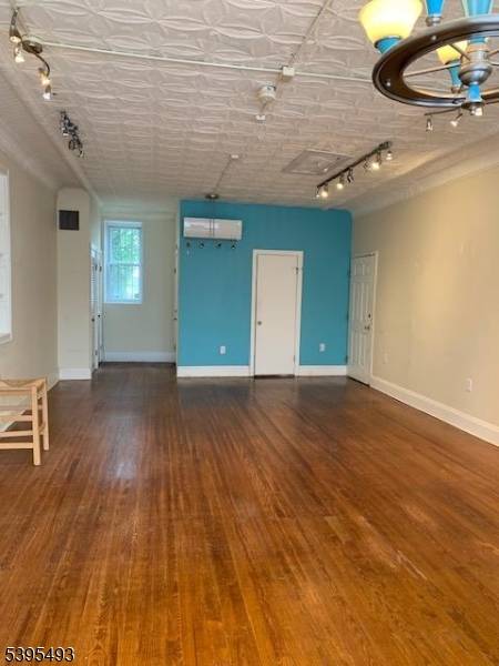 41 Glenridge Ave, Montclair Twp., NJ 07042