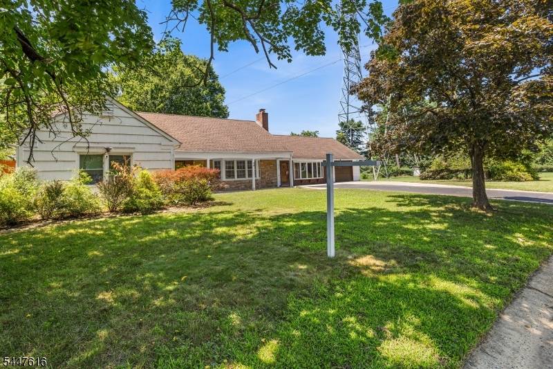 74 Country Club Rd, Willingboro Twp., NJ 08046