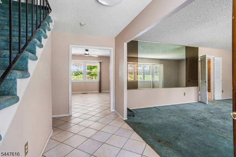 74 Country Club Rd, Willingboro Twp., NJ 08046
