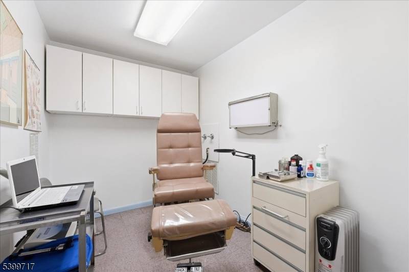 741 Bloomfield Ave #A, Verona Twp., NJ 07044