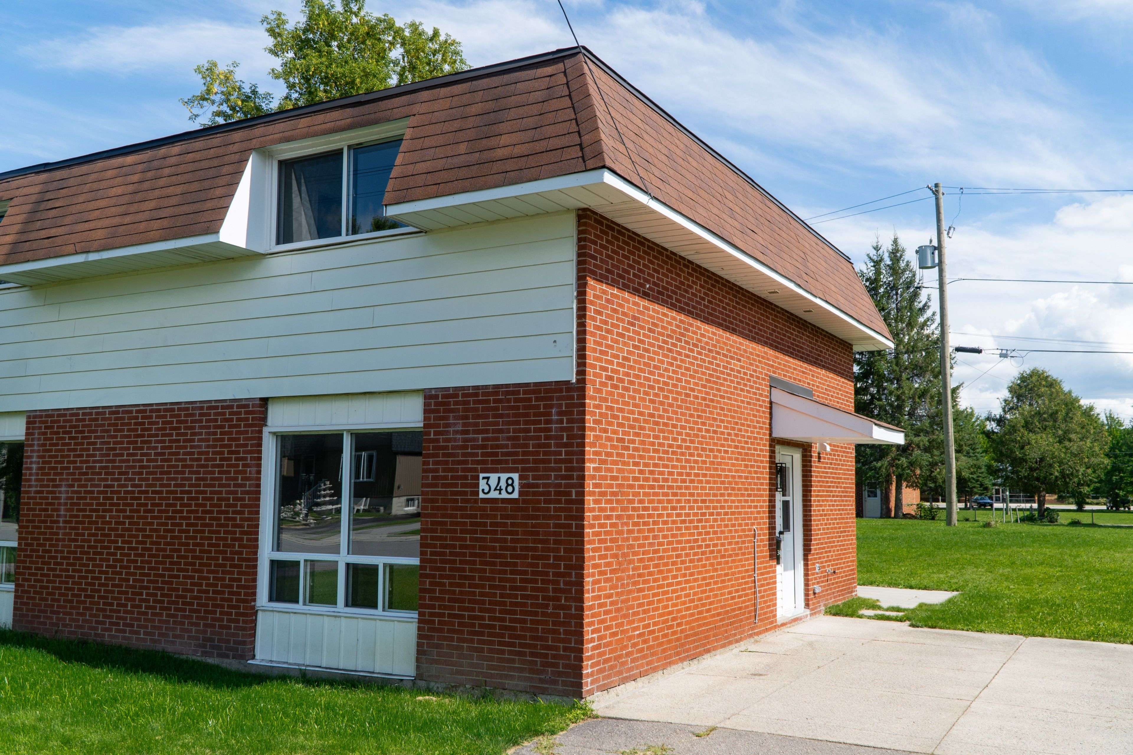 348 Pattie DR, Carleton Place, ON K7C 3R5