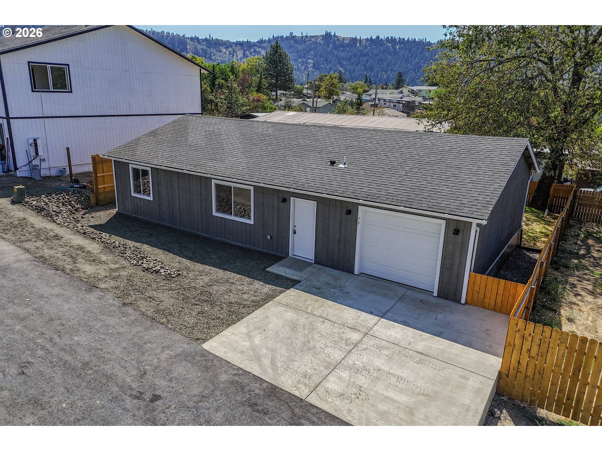 76 SE DARRELL AVE, Winston, OR 97496