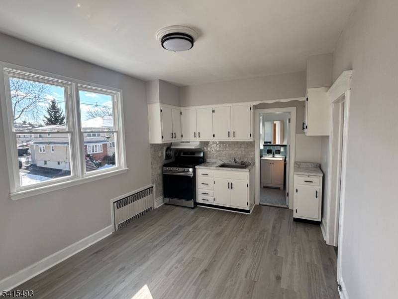 103 Shaw St, Garfield City, NJ 07026