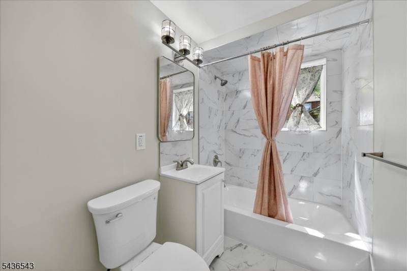 513 Brooklawn Ave #B-1, Roselle Boro, NJ 07203