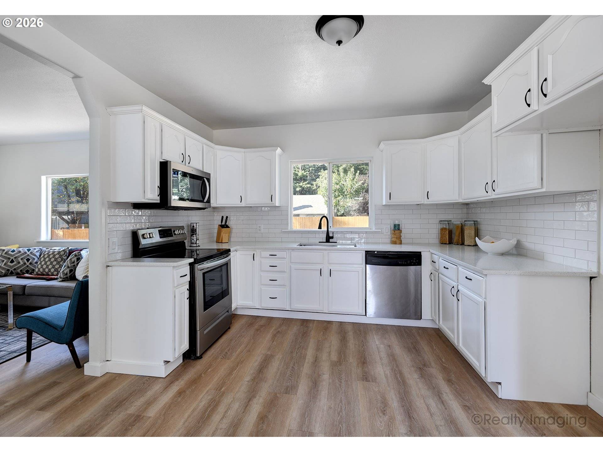 13625 SE BUSH ST, Portland, OR 97236