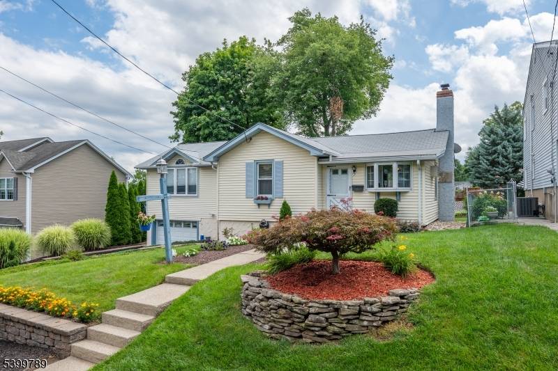 7 OSWEGO AVE, Parsippany-troy Hills Twp., NJ 07034
