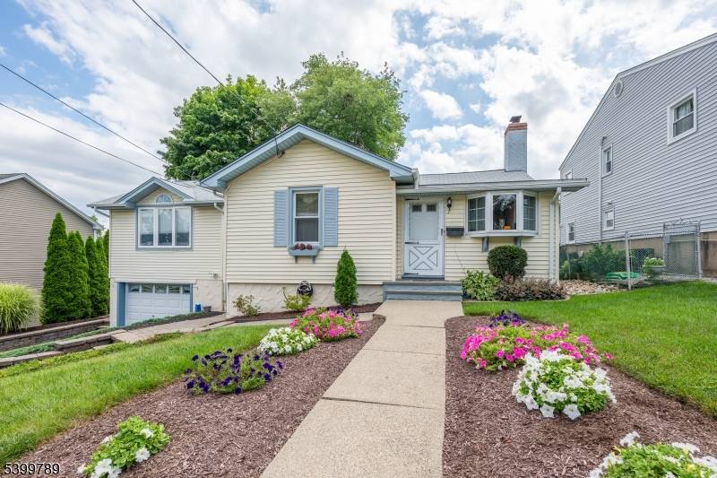 7 OSWEGO AVE, Parsippany-troy Hills Twp., NJ 07034