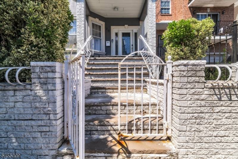 30 N 7Th St, Newark City, NJ 07107