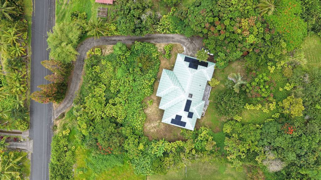 82-5960 WAKIDA DR, Captain Cook, HI 96704