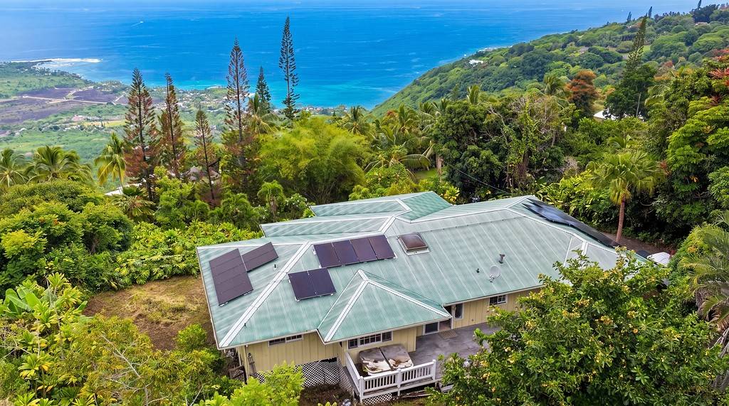 82-5960 WAKIDA DR, Captain Cook, HI 96704