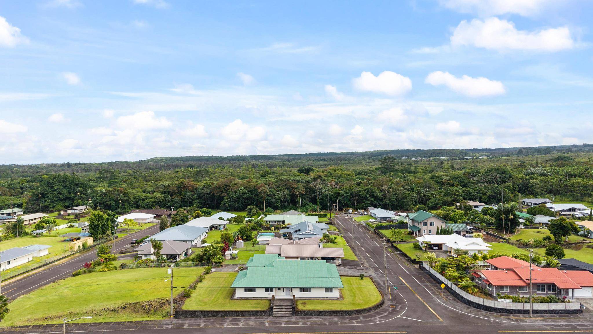 121 MAKA HINU ST, Hilo, HI 96720