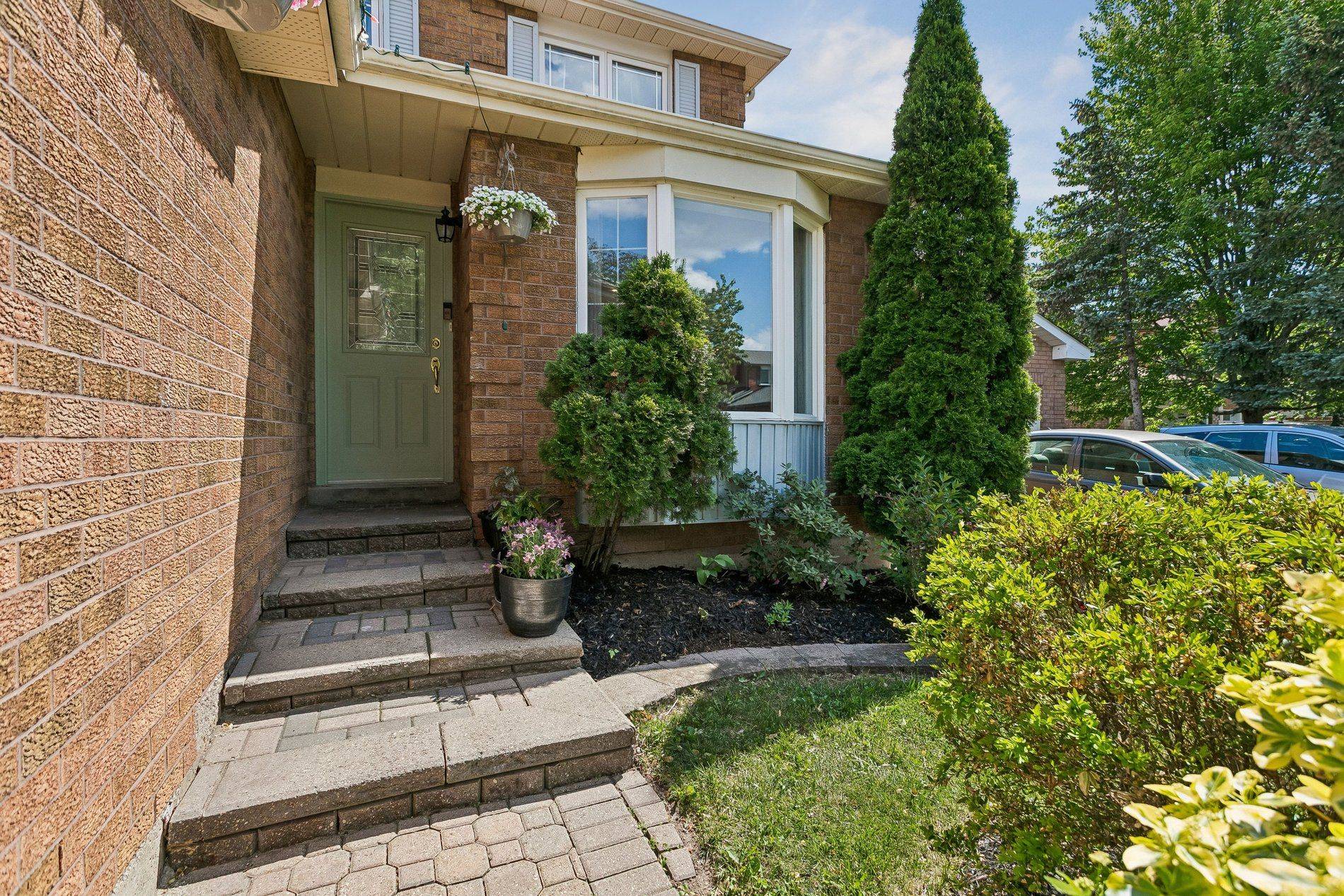 3220 Turnstone CRES, Mississauga, ON L5L 5L4