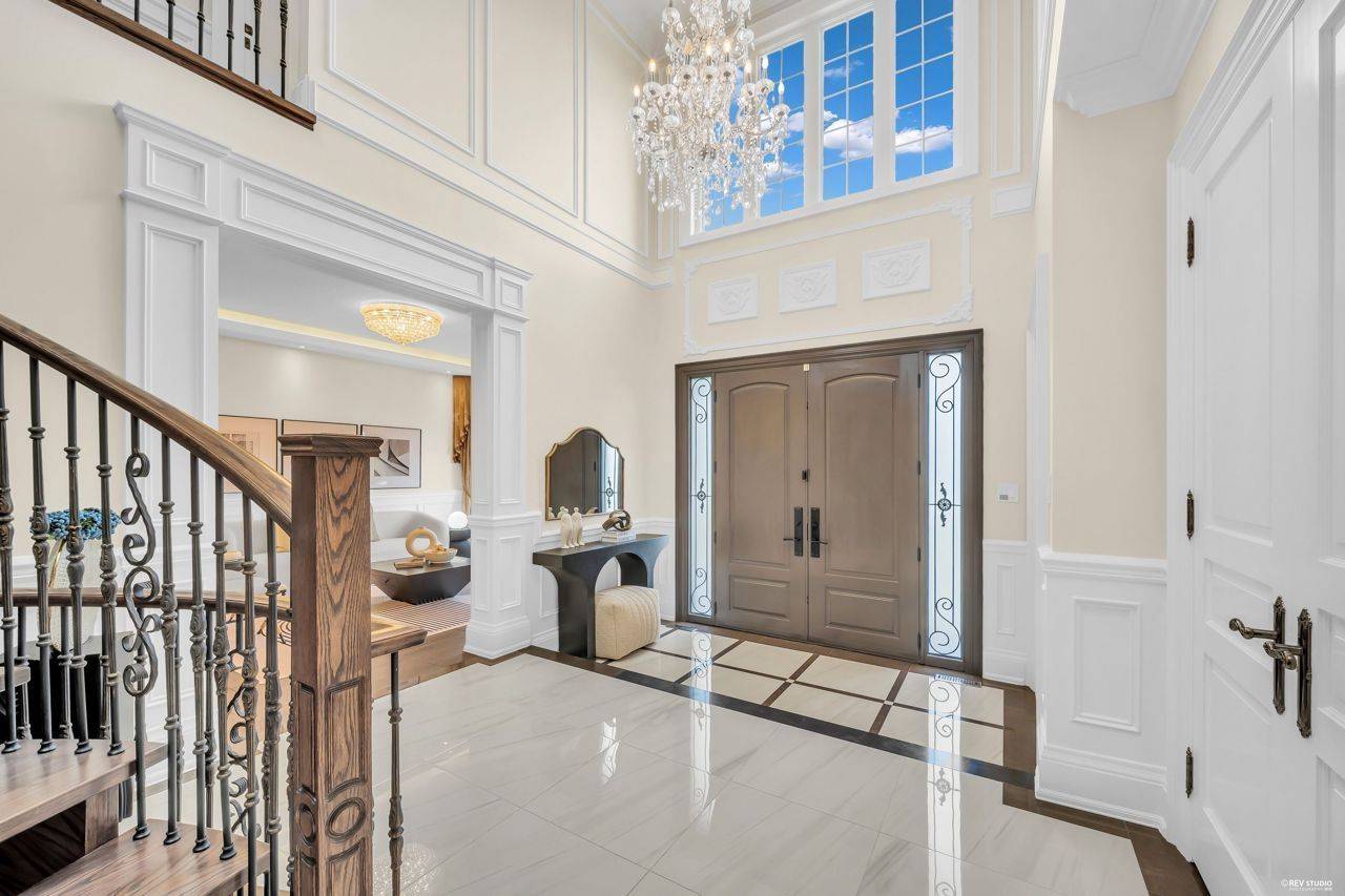47 Hillhurst DR, Richmond Hill, ON L4B 2V3