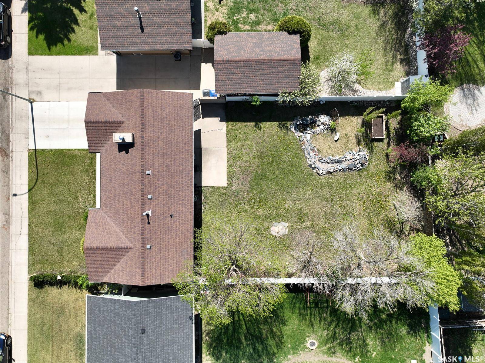 22 Edelweiss CRESCENT, Moose Jaw, SK S6J 1E5