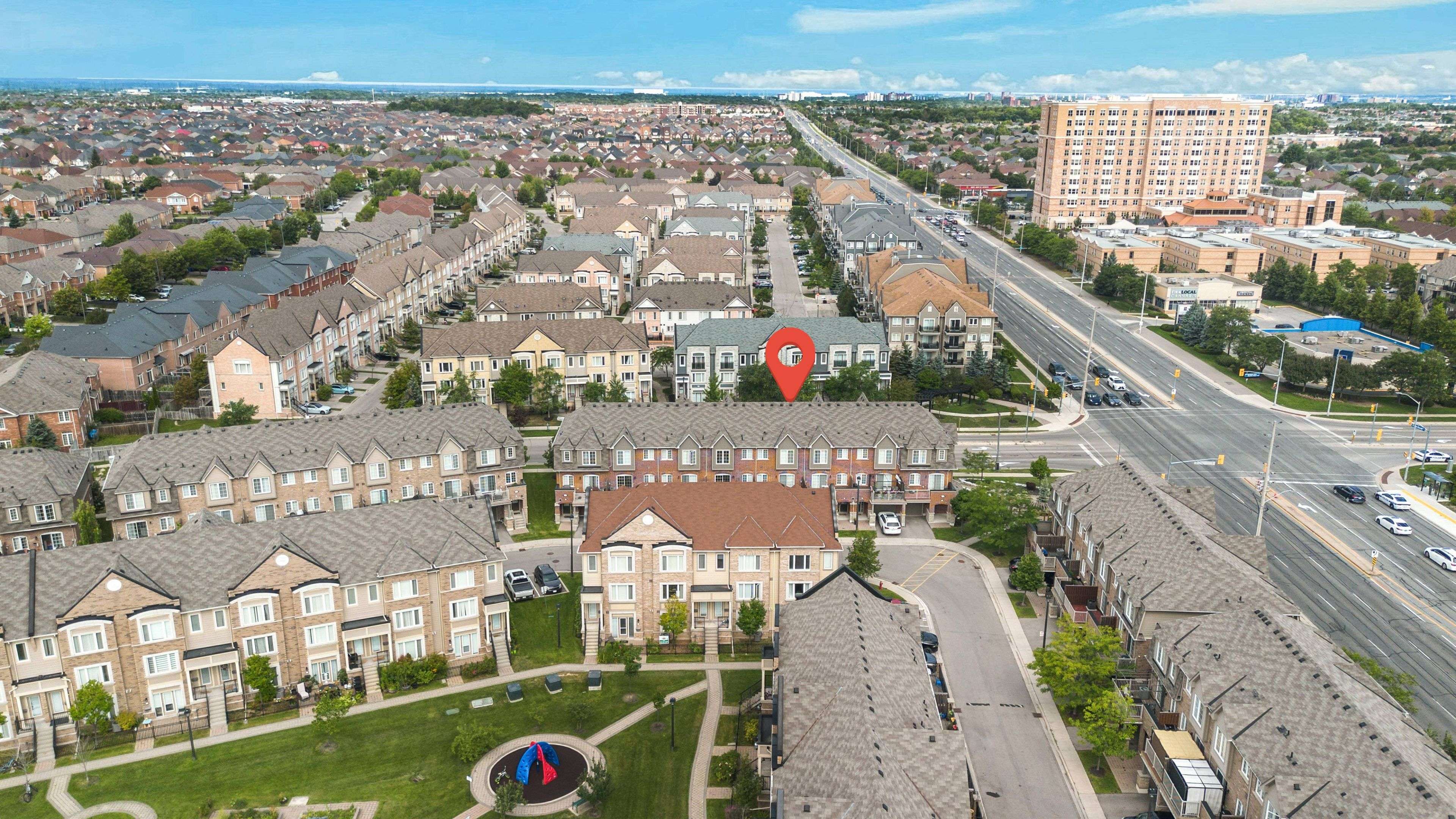 3170 Boxford CRES #5, Mississauga, ON L5M 0X1