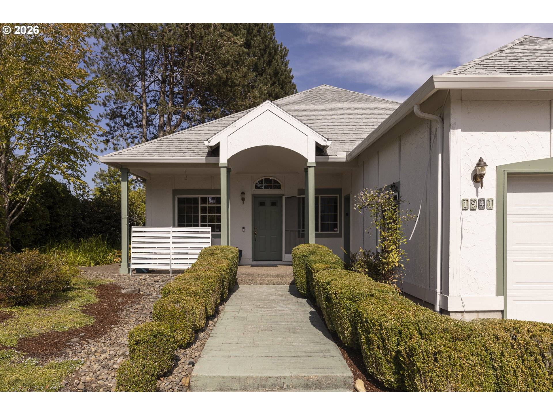 1941 SW Westvale CT, Mc Minnville, OR 97128