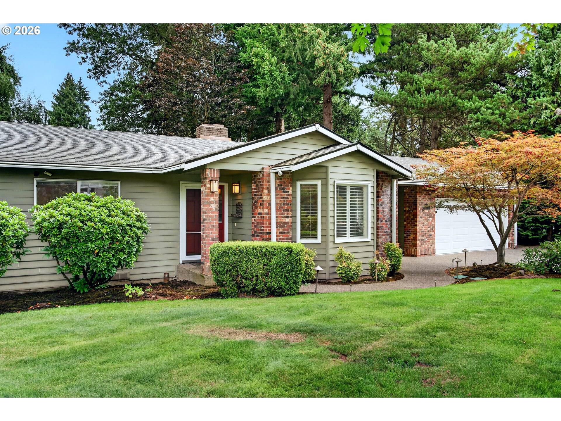 1545 CLOVERLEAF RD, Lake Oswego, OR 97034