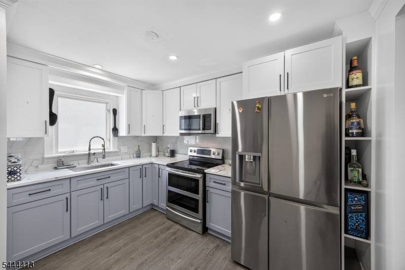 56 Barbara St, Bloomfield Twp., NJ 07003