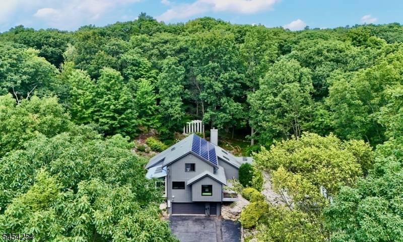 329 Glen Rd, Sparta Twp., NJ 07871