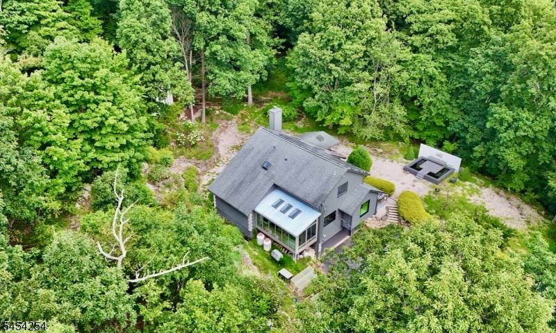 329 Glen Rd, Sparta Twp., NJ 07871