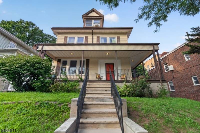 11 Stengel Ave, Newark City, NJ 07112