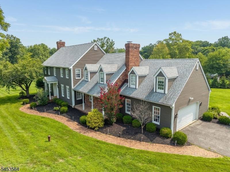 11 Willever Rd, Bethlehem Twp., NJ 08802