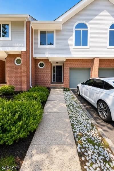 6 Mount Vernon Sq, Verona Twp., NJ 07044