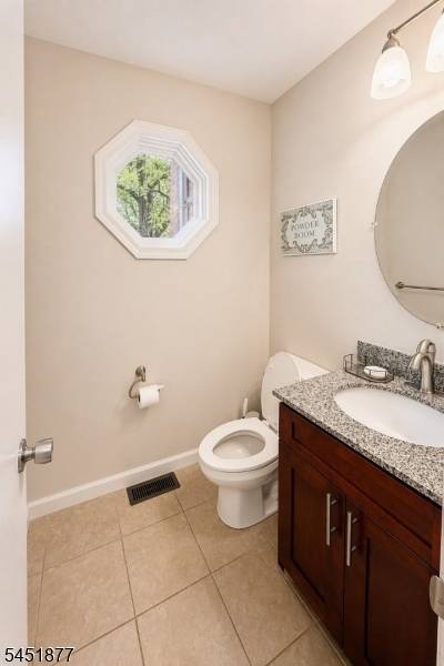6 Mount Vernon Sq, Verona Twp., NJ 07044