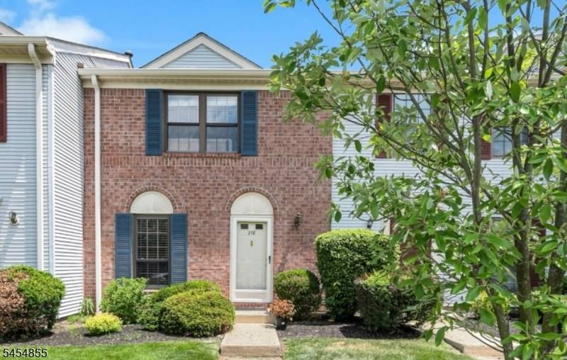 278 Penns Way Ondo, Bernards Twp., NJ 07920